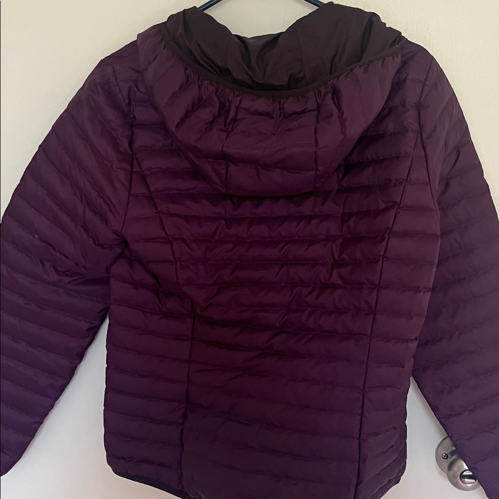 Eddie Bauer Puffer Jacket - Picture 4 of 7